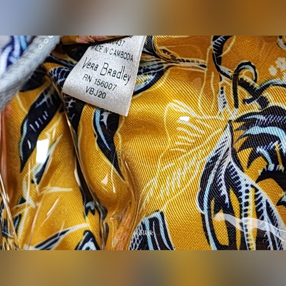 Vera Bradley Cosmetic Bag And  Zip ID Case *Grey/Citron* NWT - Picture 10 of 14